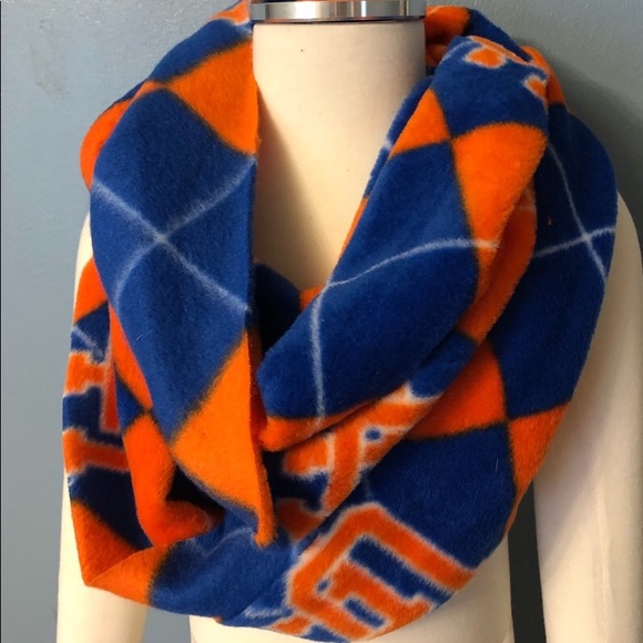 I’catcher Designs Other - HOST PICK Florida Gators UF Fleece Argyle Scarf